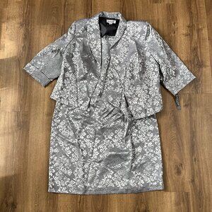 NEW Danillo 2-Piece Dress Suit Jacket Silver Brocade Size 20W